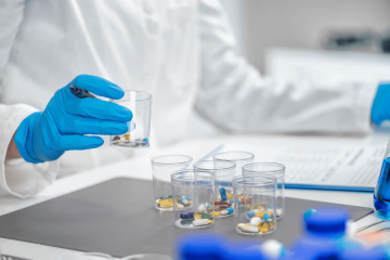 leucemia mieloide acuta combinazione di farmaci